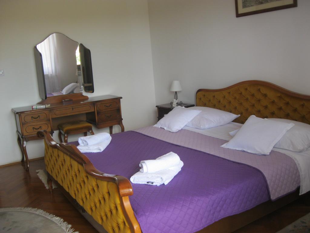 Apartment Promona Drniš Kültér fotó