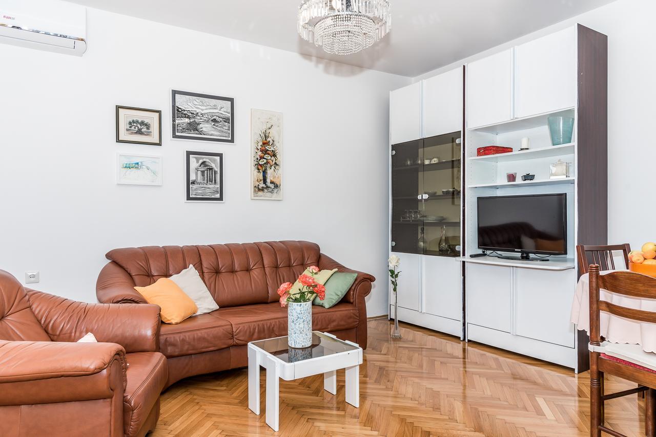 Apartment Promona Drniš Kültér fotó