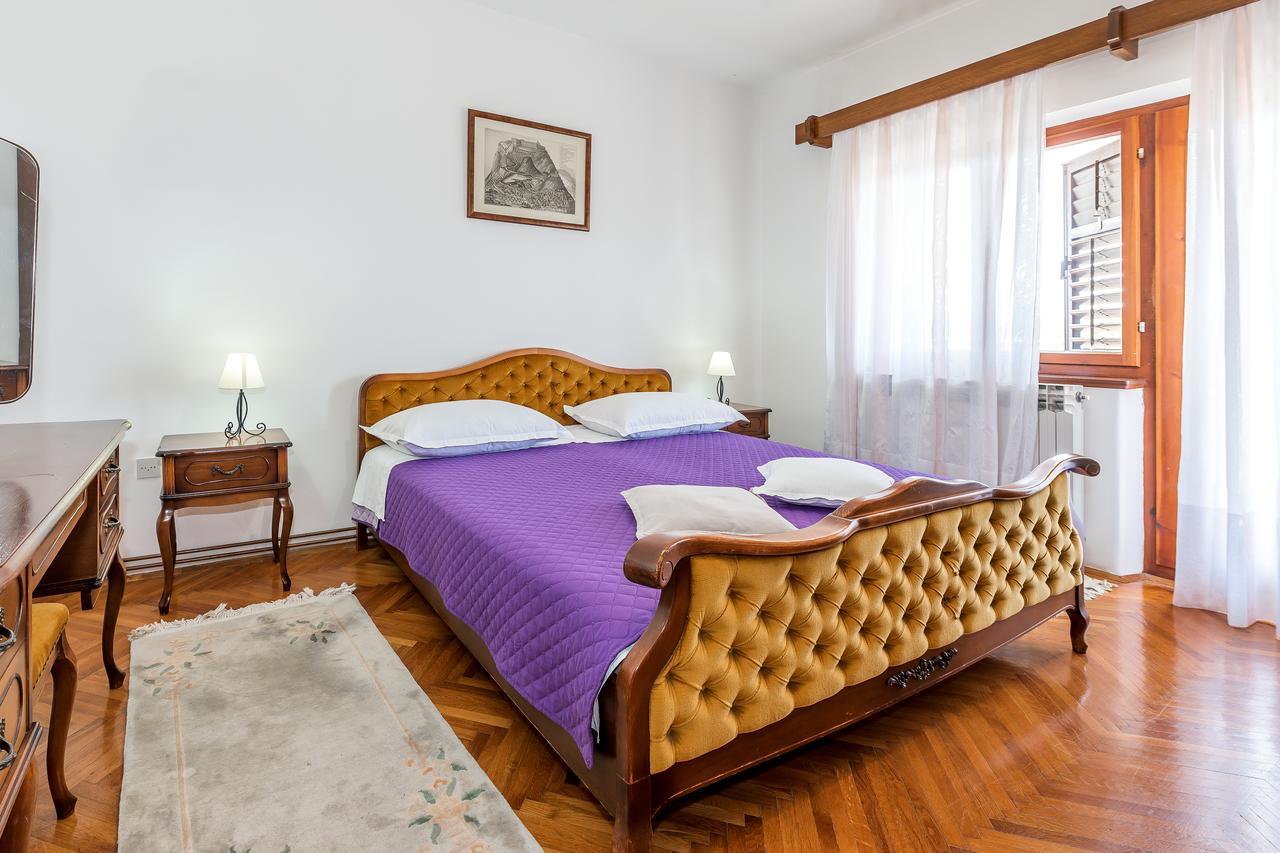 Apartment Promona Drniš Kültér fotó
