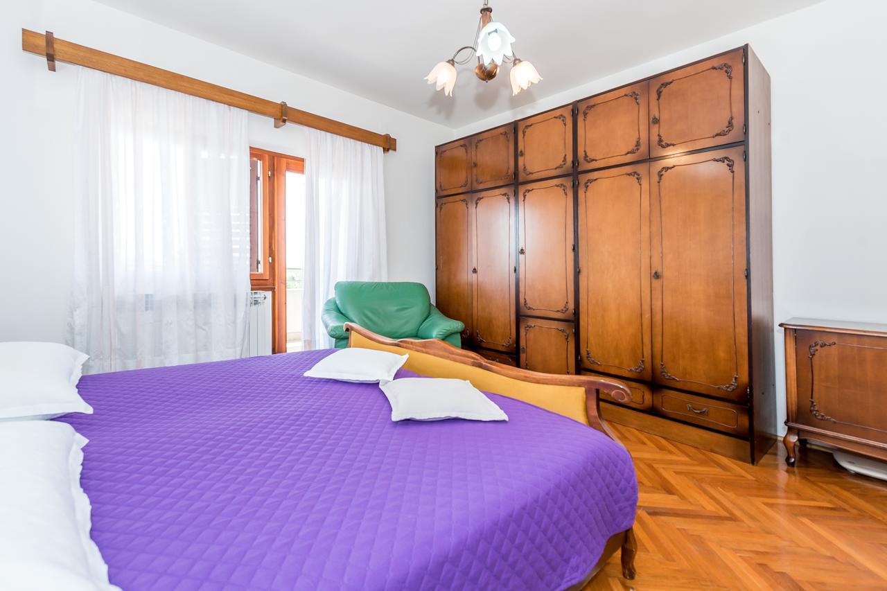 Apartment Promona Drniš Kültér fotó